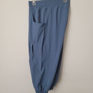 Avalanche Ankle Pants